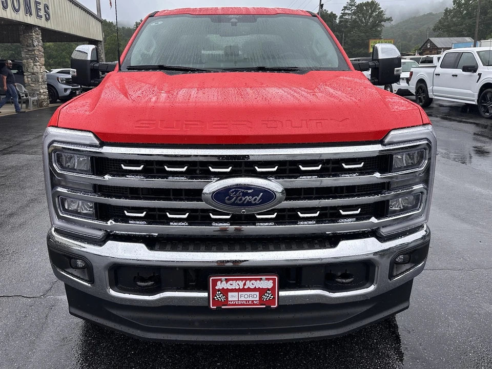 2026 Ford Super Duty 5th Gen - Image 3 of 31