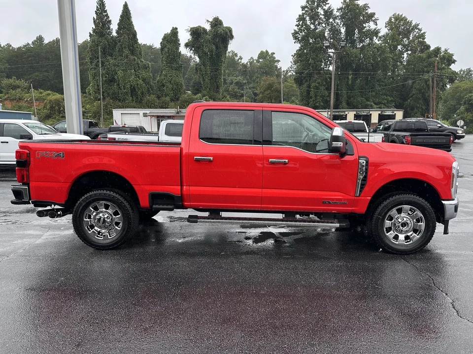 2026 Ford Super Duty 5th Gen - Image 5 of 31