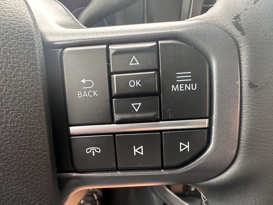2026 Ford Super Duty 5th Gen - Image 23 of 31