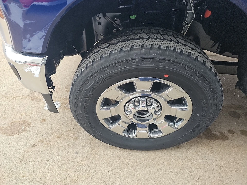 2026 Ford Super Duty 5th Gen - Image 21 of 28