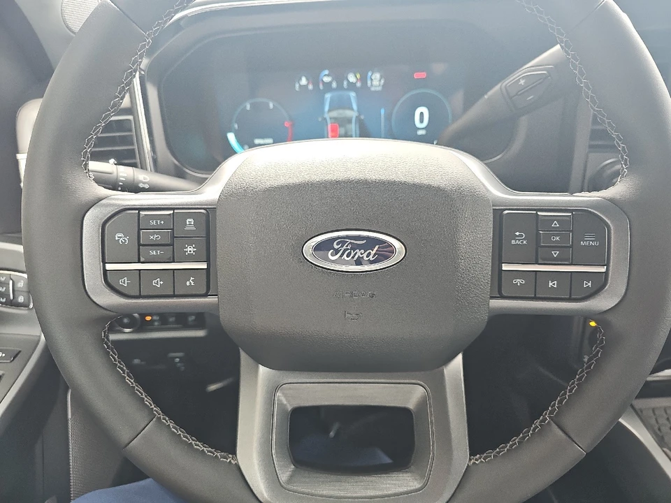 2026 Ford Super Duty 5th Gen - Image 26 of 28