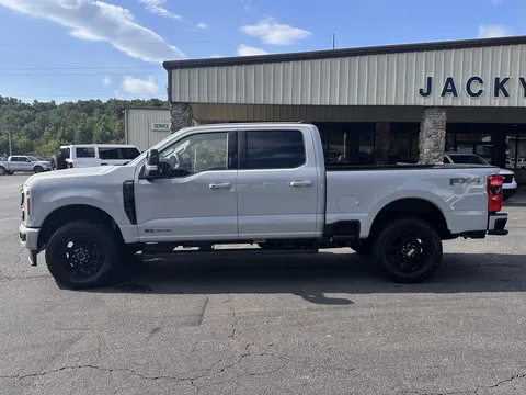 2026 Ford F-350 Super Duty LARIAT