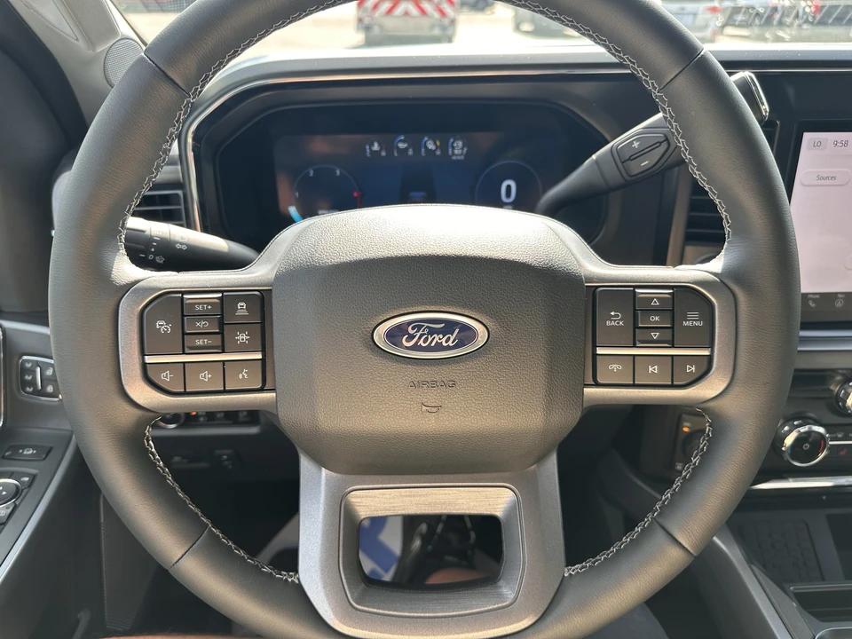 2026 Ford Super Duty 5th Gen - Image 20 of 31