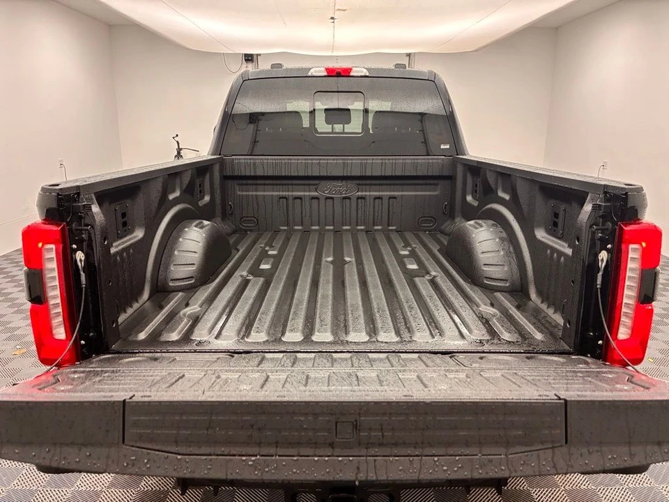 2026 Ford Super Duty 5th Gen - Image 10 of 12