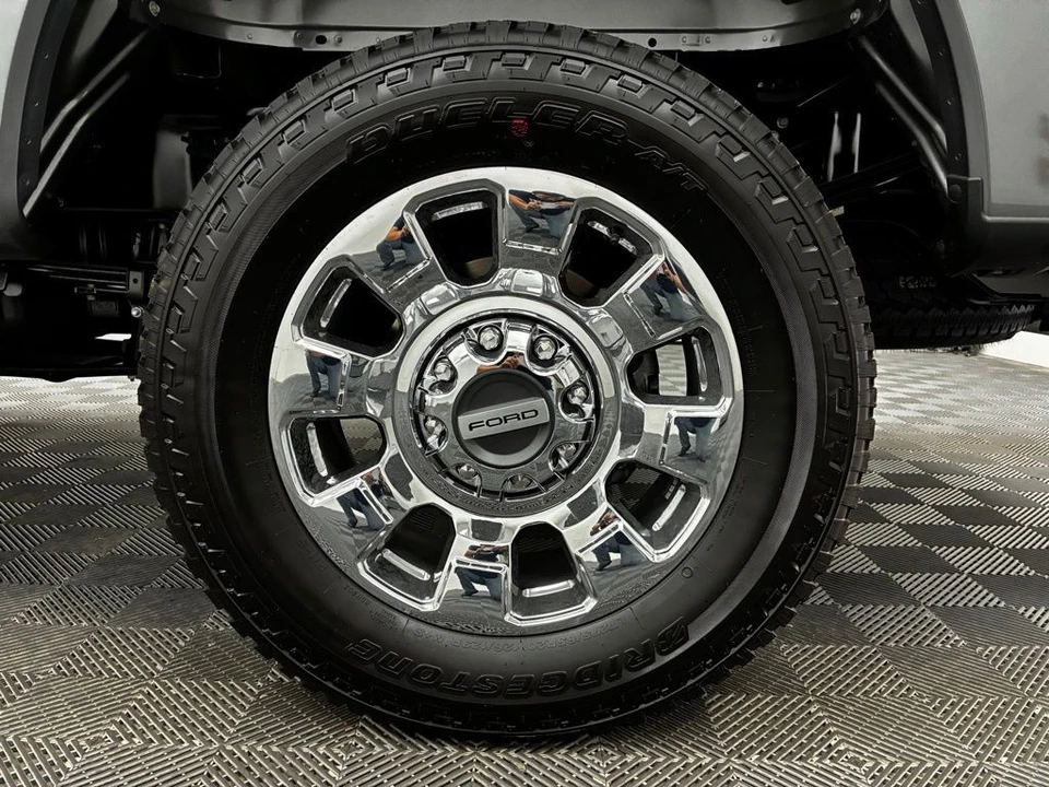 2026 Ford Super Duty 5th Gen - Image 12 of 12