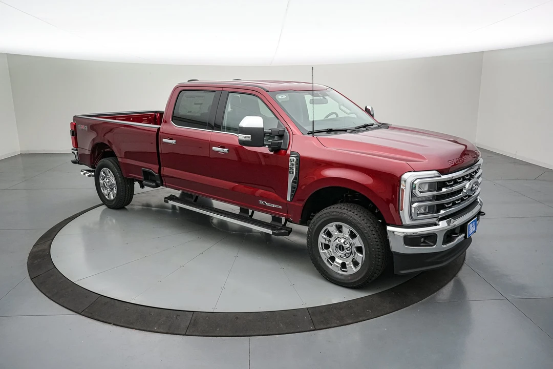 2026 Ford Super Duty 5th Gen - Image 2 of 25