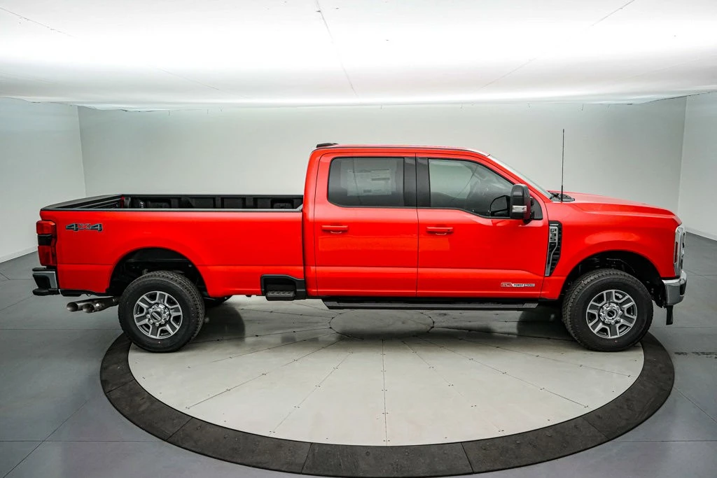 2026 Ford Super Duty 5th Gen - Image 4 of 27