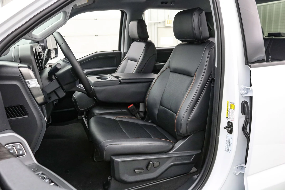 2026 Ford Super Duty 5th Gen - Image 16 of 28