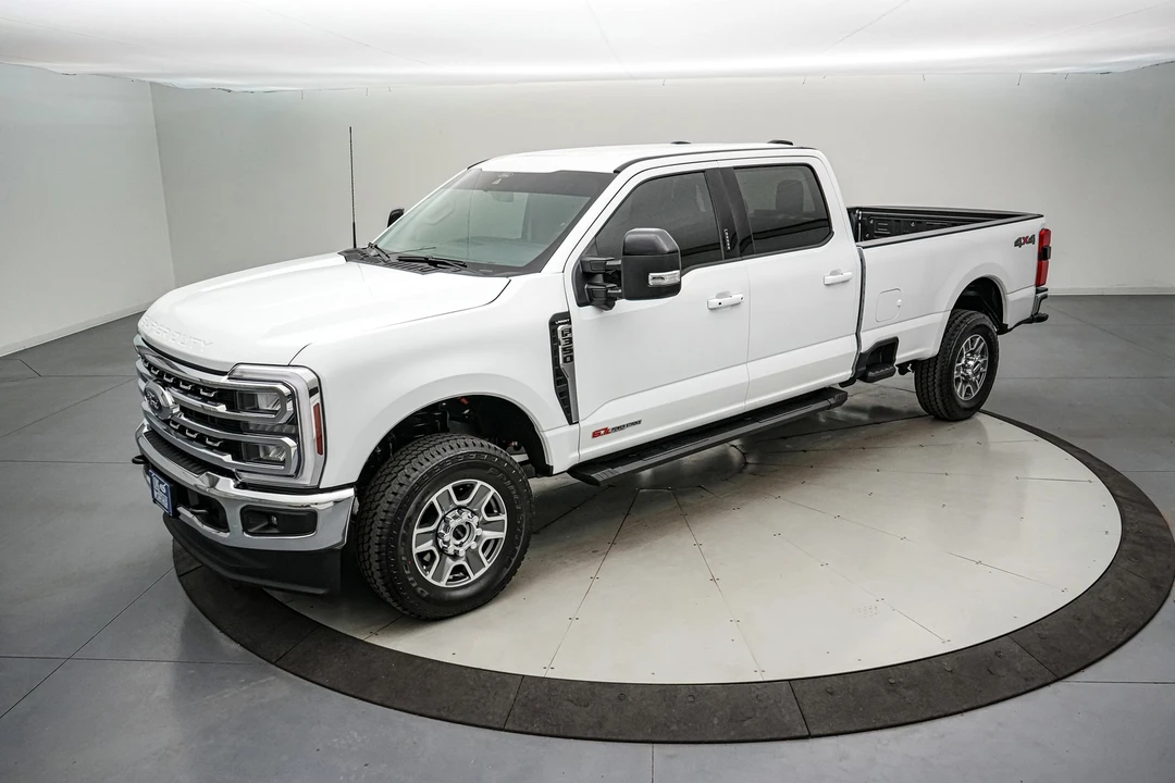 2026 Ford Super Duty 5th Gen - Image 11 of 28