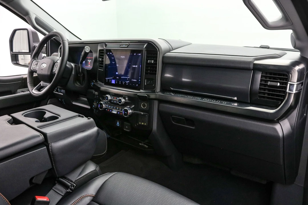 2026 Ford Super Duty 5th Gen - Image 26 of 28