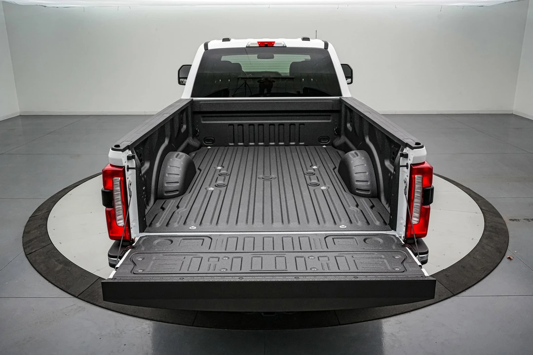 2026 Ford Super Duty 5th Gen - Image 7 of 21