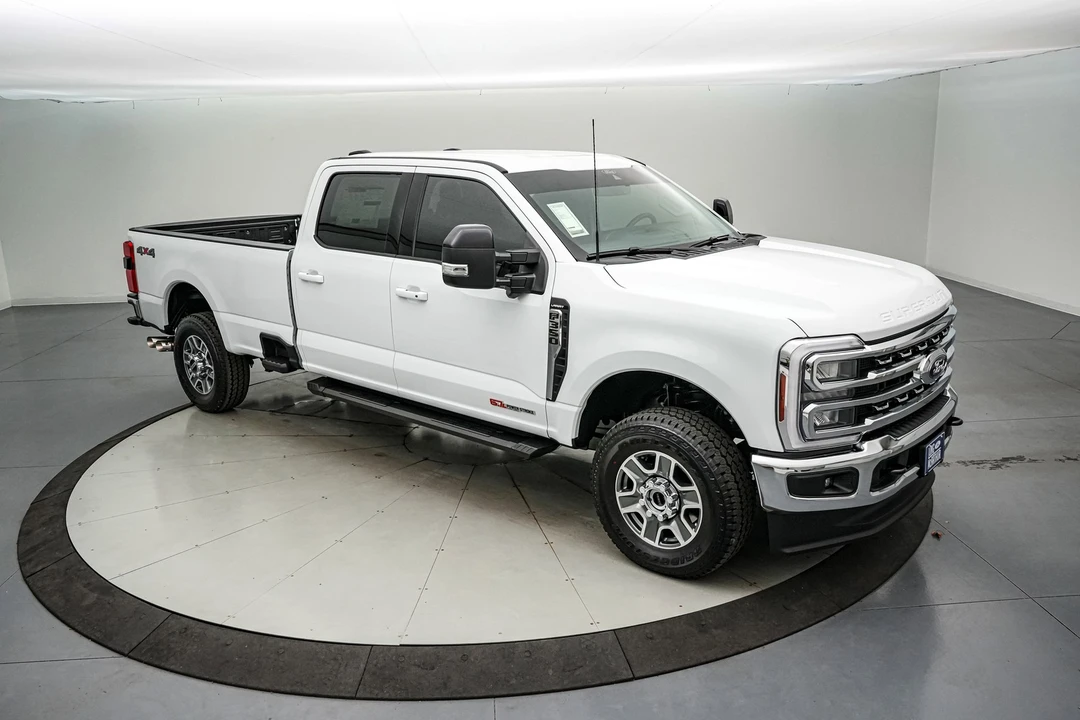2026 Ford Super Duty 5th Gen - Image 2 of 21
