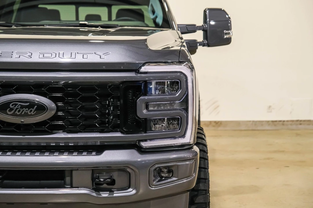 2026 Ford Super Duty 5th Gen - Image 3 of 12
