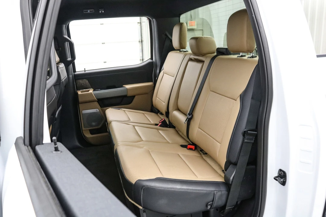 2026 Ford Super Duty 5th Gen - Image 24 of 29