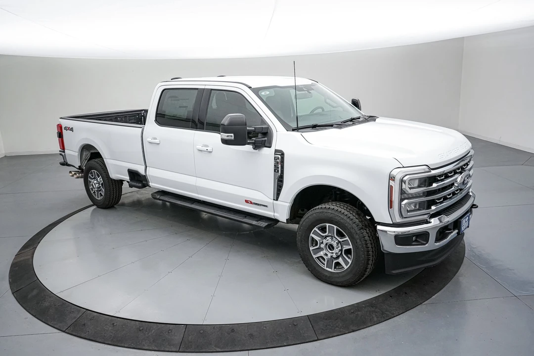 2026 Ford Super Duty 5th Gen - Image 2 of 21