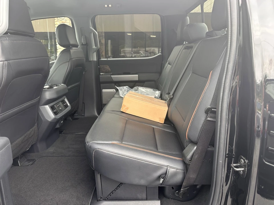 2026 Ford Super Duty 5th Gen - Image 12 of 31