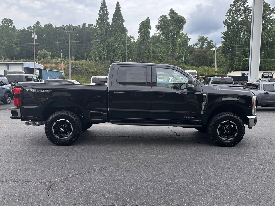 2026 Ford Super Duty 5th Gen - Image 6 of 31