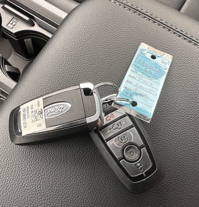 2026 Ford Super Duty 5th Gen - Image 20 of 31