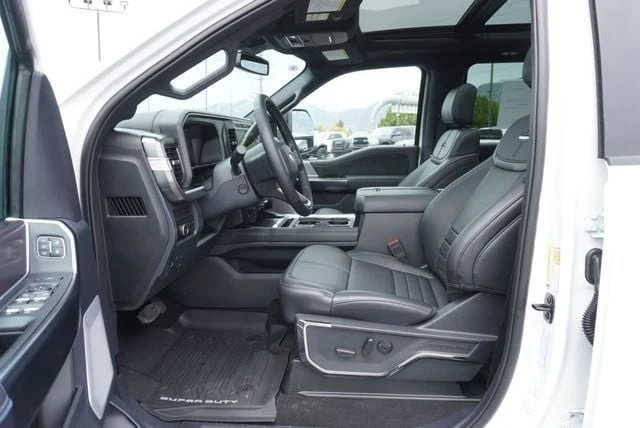 2026 Ford Super Duty 5th Gen - Image 22 of 31