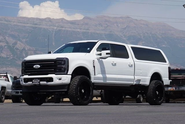 2026 Ford Super Duty 5th Gen - Image 3 of 31