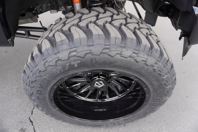 2026 Ford Super Duty 5th Gen - Image 18 of 21