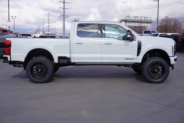 2026 Ford Super Duty 5th Gen - Image 16 of 21