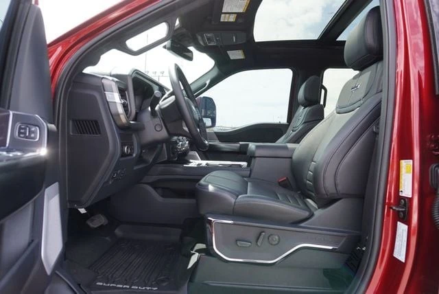 2026 Ford Super Duty 5th Gen - Image 22 of 31