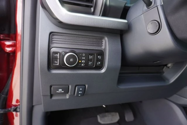 2026 Ford Super Duty 5th Gen - Image 30 of 31