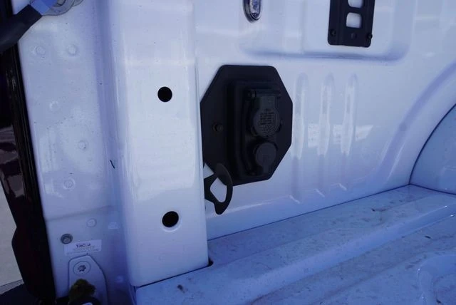 2026 Ford Super Duty 5th Gen - Image 13 of 31