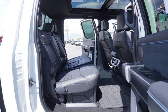 2026 Ford Super Duty 5th Gen - Image 28 of 31