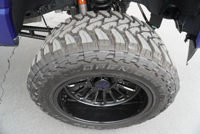 2026 Ford Super Duty 5th Gen - Image 19 of 31