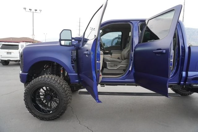 2026 Ford Super Duty 5th Gen - Image 27 of 31