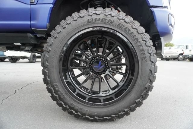 2026 Ford Super Duty 5th Gen - Image 18 of 31