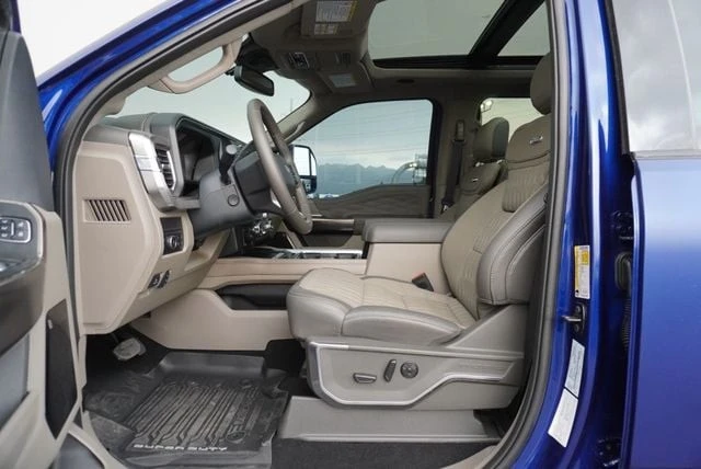 2026 Ford Super Duty 5th Gen - Image 25 of 31