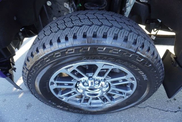 2026 Ford Super Duty 5th Gen - Image 19 of 21