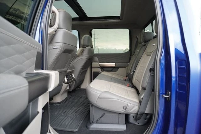2026 Ford Super Duty 5th Gen - Image 26 of 31