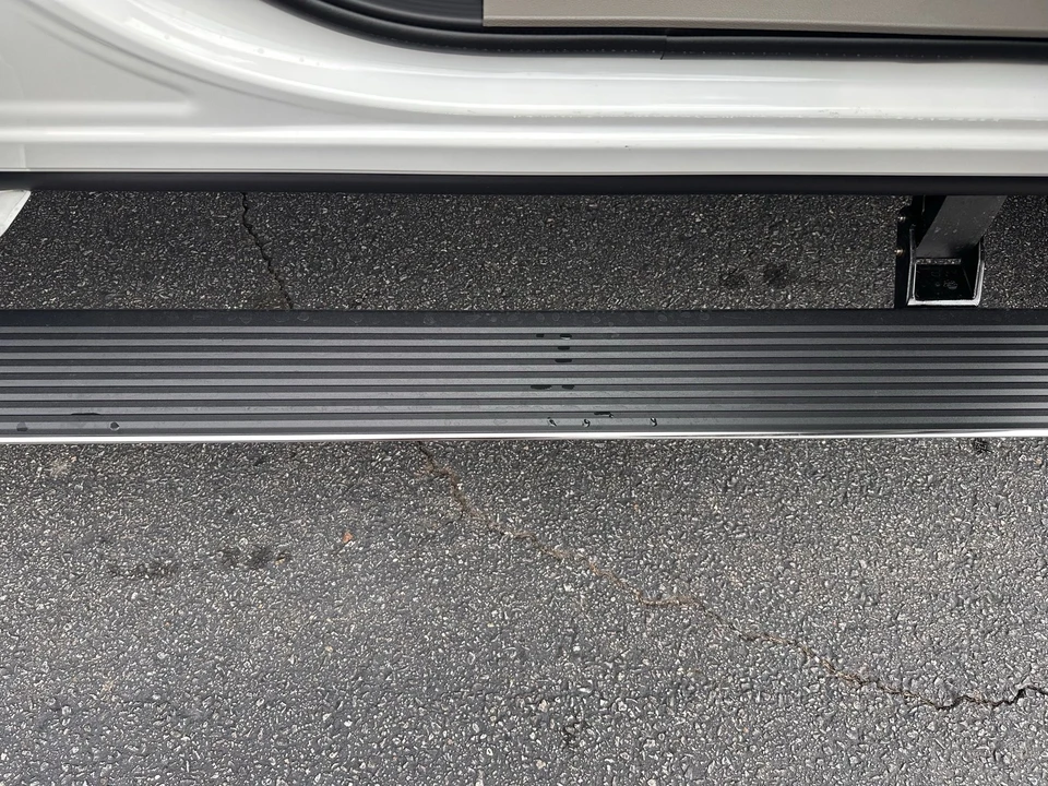 2026 Ford Super Duty 5th Gen - Image 17 of 31