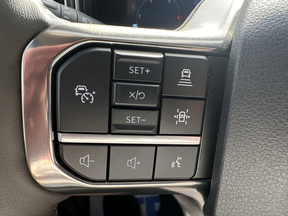 2026 Ford Super Duty 5th Gen - Image 25 of 31