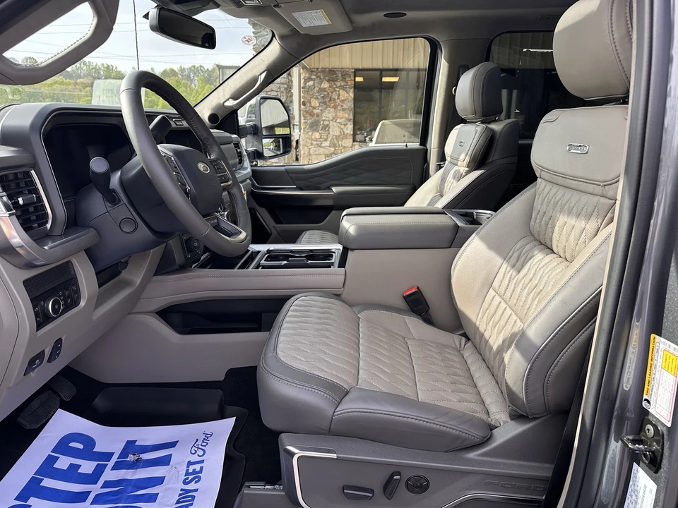 2026 Ford Super Duty 5th Gen - Image 11 of 31