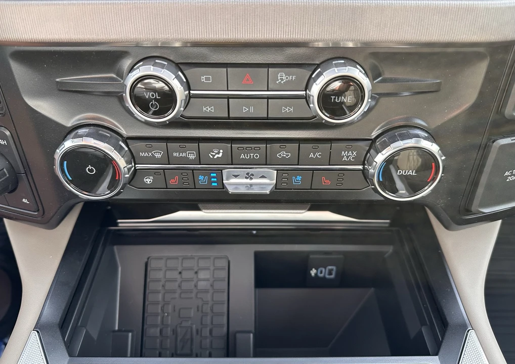 2026 Ford Super Duty 5th Gen - Image 31 of 31