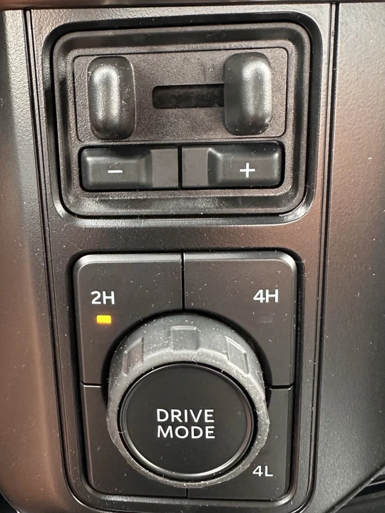 2026 Ford Super Duty 5th Gen - Image 22 of 31