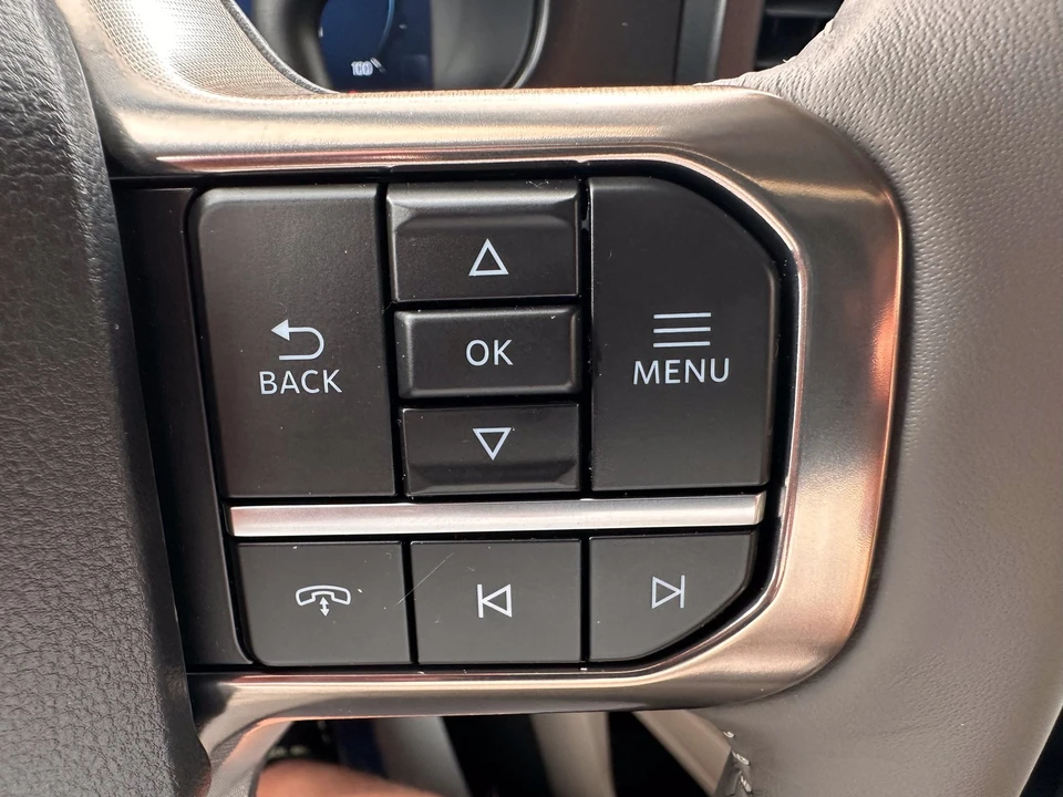 2026 Ford Super Duty 5th Gen - Image 25 of 31