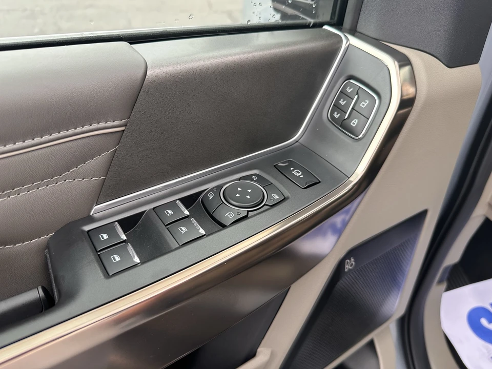 2026 Ford Super Duty 5th Gen - Image 20 of 31