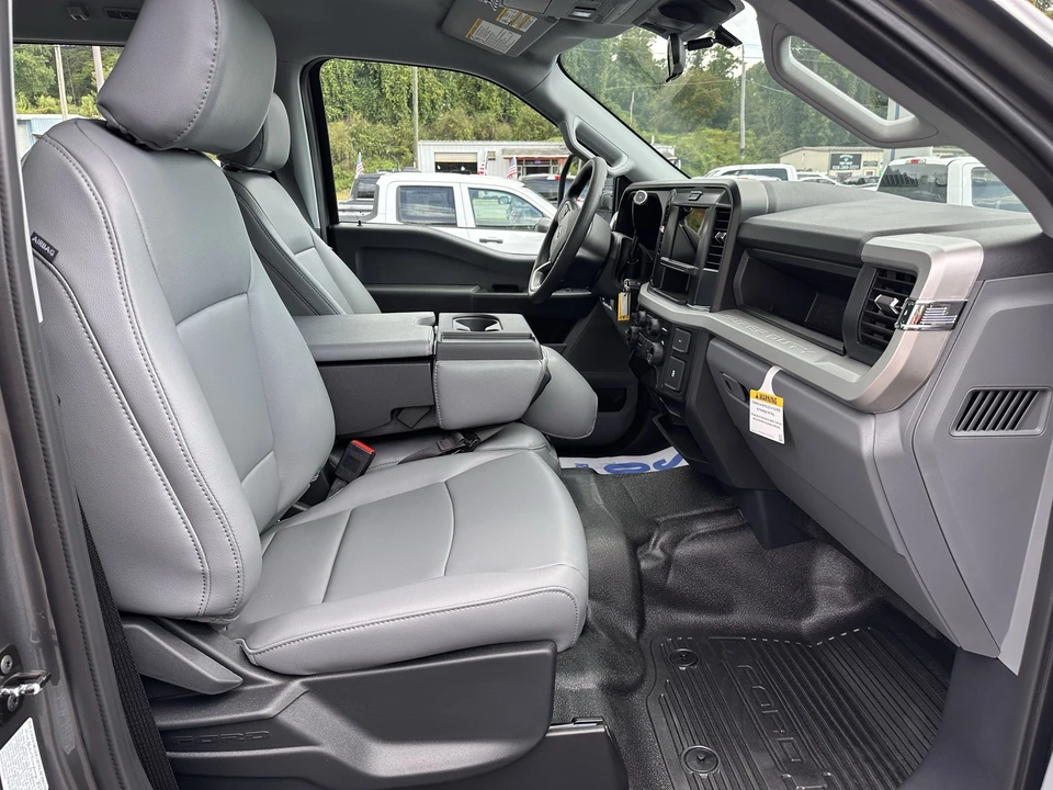 2026 Ford Super Duty 5th Gen - Image 12 of 26