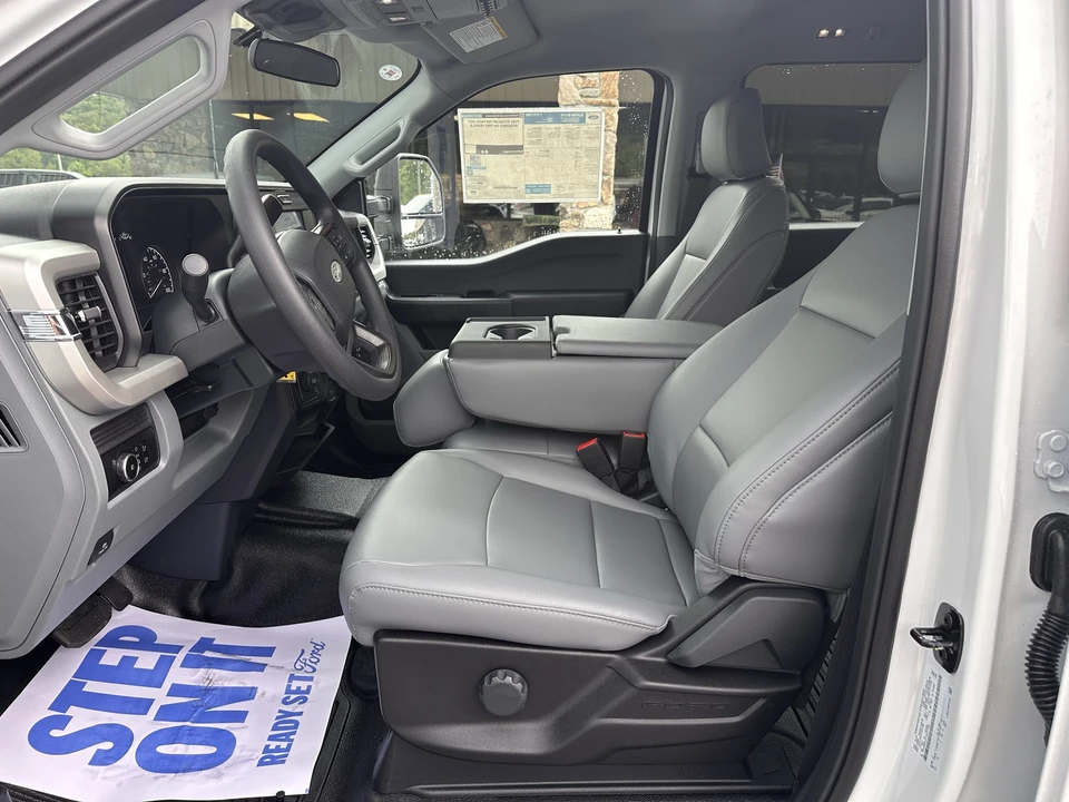 2026 Ford Super Duty 5th Gen - Image 8 of 26