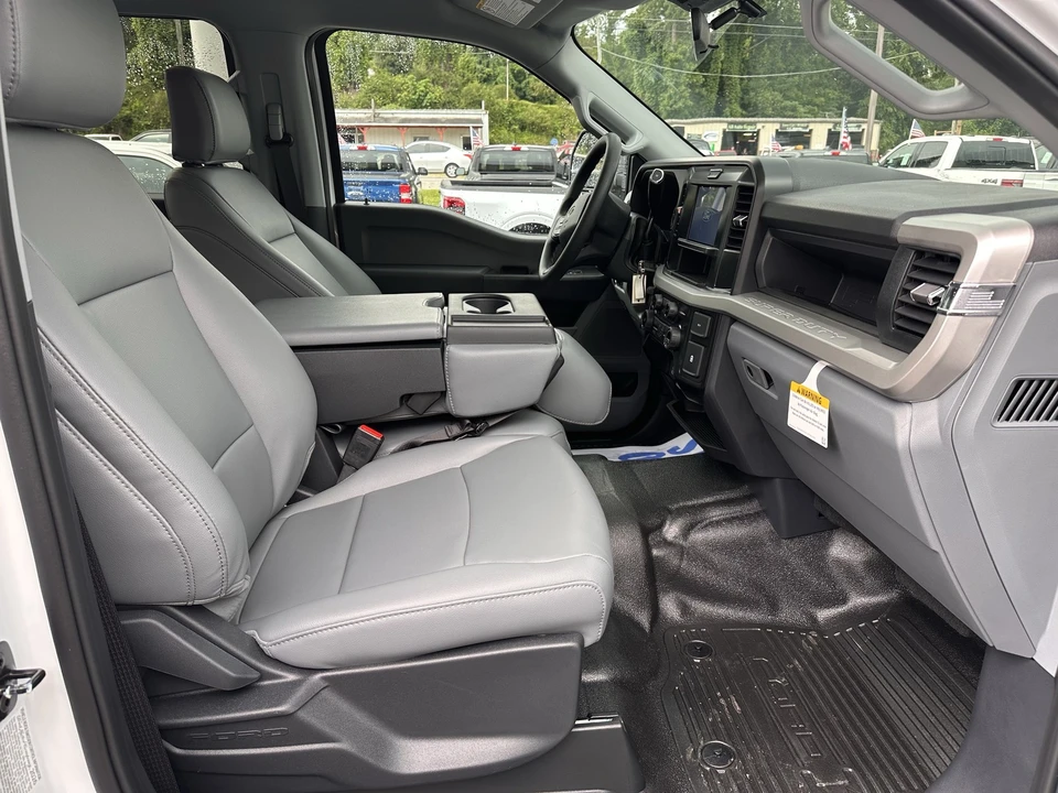 2026 Ford Super Duty 5th Gen - Image 12 of 26