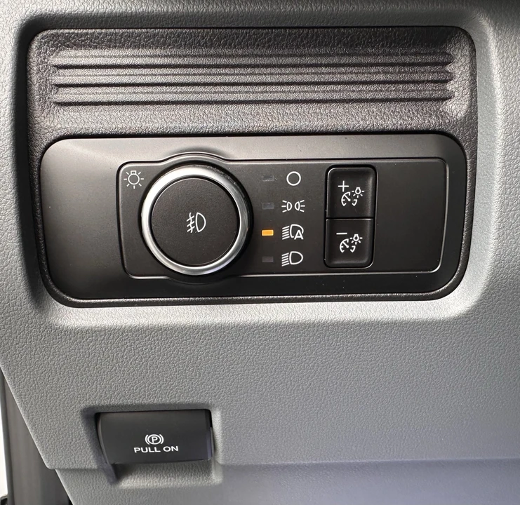 2026 Ford Super Duty 5th Gen - Image 16 of 26