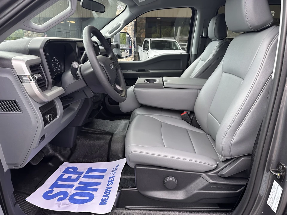 2026 Ford Super Duty 5th Gen - Image 8 of 26