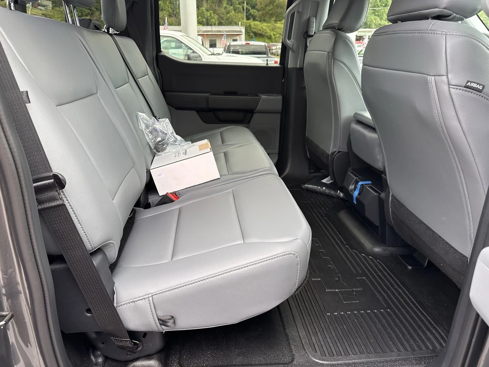 2026 Ford Super Duty 5th Gen - Image 14 of 26