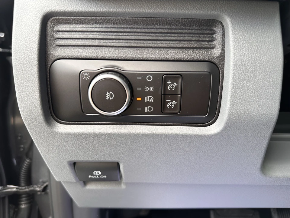 2026 Ford Super Duty 5th Gen - Image 16 of 26